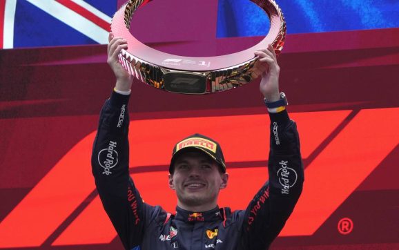 Otra carrera, otra victoria para Max Verstappen y Red Bull en el Gran Premio de China