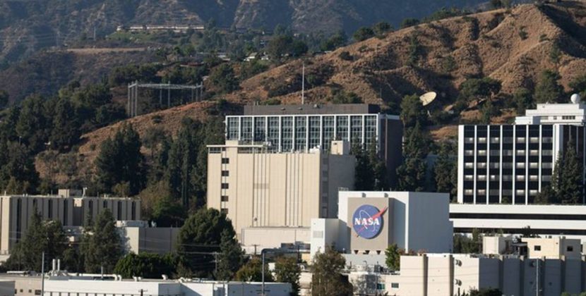 NASA investigará objeto que cayó del cielo y aterrizó en casa en EEUU