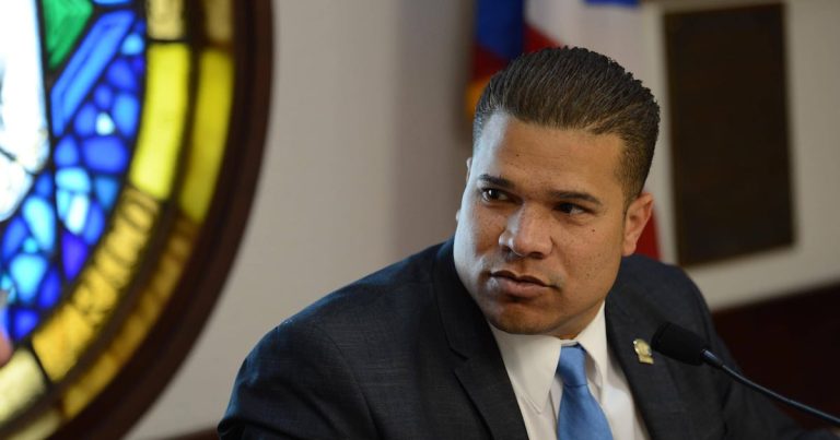 Por falta de votos: Desestiman querella presentada por el PPD contra representante José “Memo” González