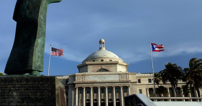 Convierten en ley que octubre sea el Mes de la Historia Natural del Archipiélago de Puerto Rico