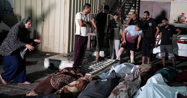 Decenas de muertos en ataque israelí a una escuela en Gaza utilizada como refugio