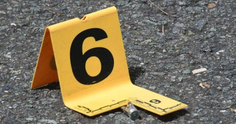 Asesinan a hombre dentro de un auto en Yabucoa