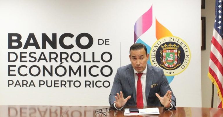 Empleados demandan al BDE por negarles la jubilación temprana bajo la Ley 80