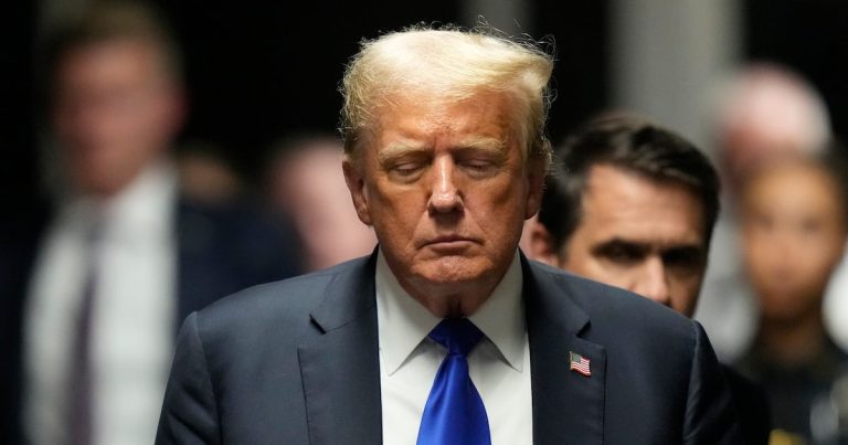 Tribunal de Nueva York se niega a escuchar apelación de Trump contra orden mordaza