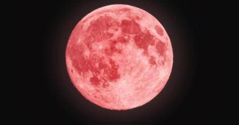 Luna de Fresa 2024: cuándo y cómo ver la luna llena de este mes