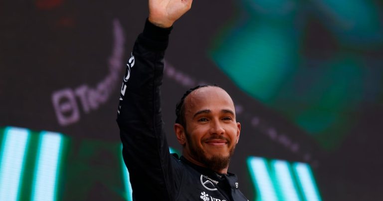 Hamilton no lamenta decisión de irse a Ferrari luego de su primer podio del año con Mercedes