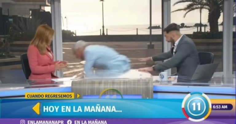 Johnny Lozada sufre tremenda caída en vivo