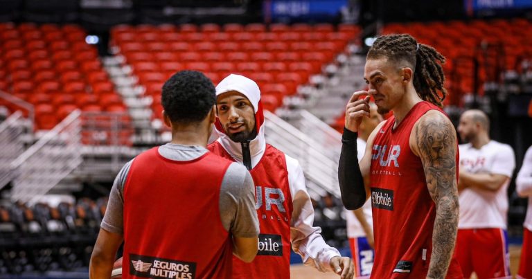 José Alvarado se integra al equipo nacional rumbo al repechaje