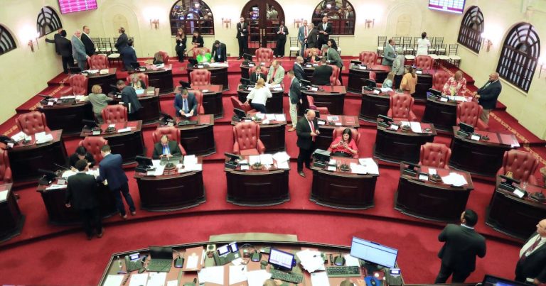 Senado aprueba medida para fortalecer ley de violencia doméstica