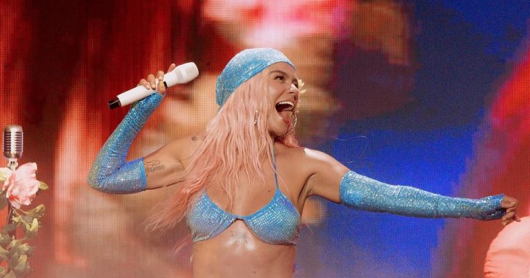 Karol G comparte un adelanto de su próximo sencillo titulado “Si antes te hubiera conocido”