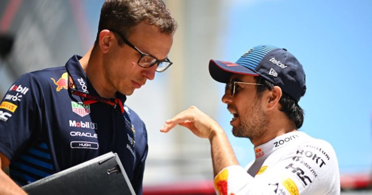 ‘Checo’ Pérez sufre problemas técnicos durante prácticas libres en el GP de España