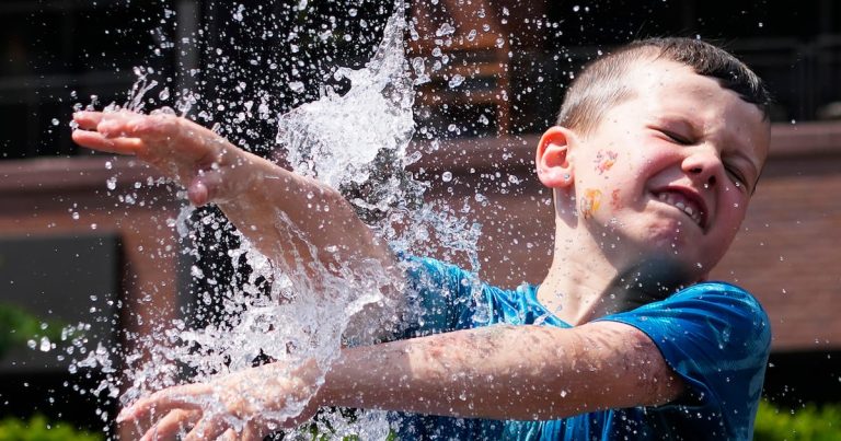 Emiten alertas de calor extremo para más de 70 millones de personas en EEUU