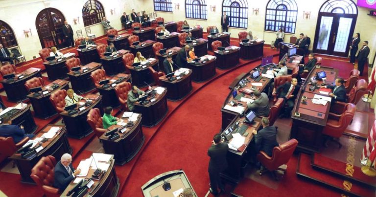 Senado aprueba que confinados con pase extendido por Ley 25 sean supervisados con GPS