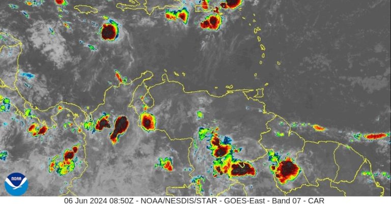 Pronostican lluvia, calor y bruma para este jueves