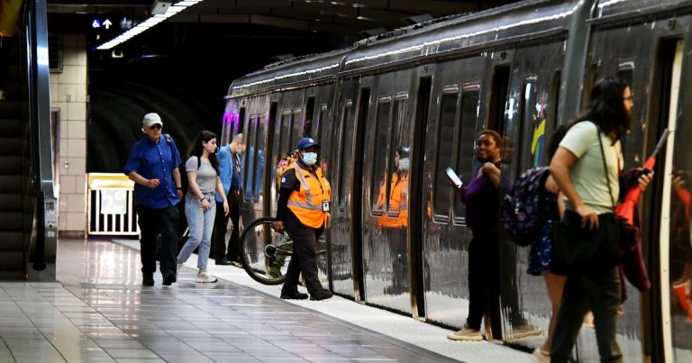 Senado cuelga medidas para cambiar los nombres de las estaciones del Tren Urbano