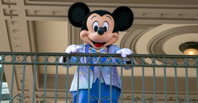 Disney invertirá hasta 17,000 millones de dólares en sus parques de Florida