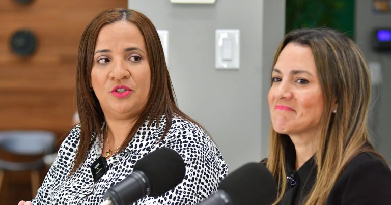 Comisionadas electorales vislumbran terminar el escrutinio general la próxima semana