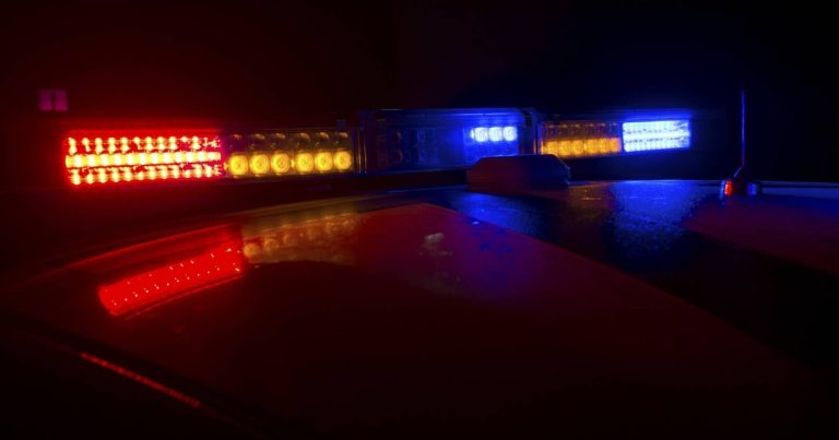 Accidente en Santurce: Conductor atropella a dos personas y abandona la escena