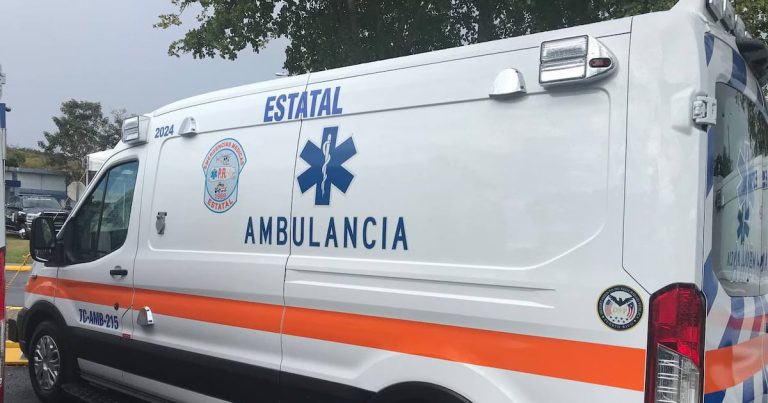 Mujer en condición de gravedad tras impactar muro en Caguas