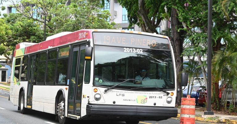 “Eso no llegó ahí por lluvia”: Pierluisi señala “intervención indebida” en tanques de diesel de la AMA