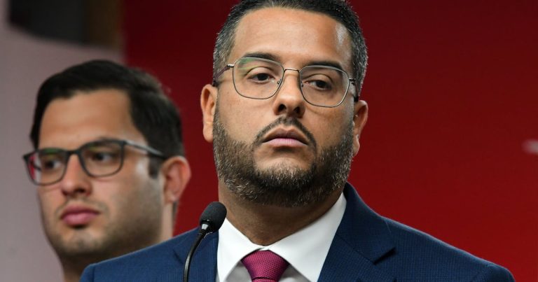 Presidente del PPD denuncia cambio de postura de González y asegura sacará a LUMA en tres meses