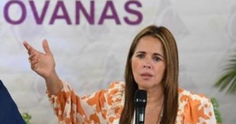 Alcaldesa de Canóvanas se convierte en abuela