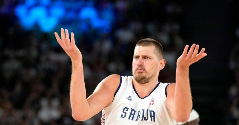 Jokic no quiere hablar con la prensa, se enfoca en el oro de París 2024