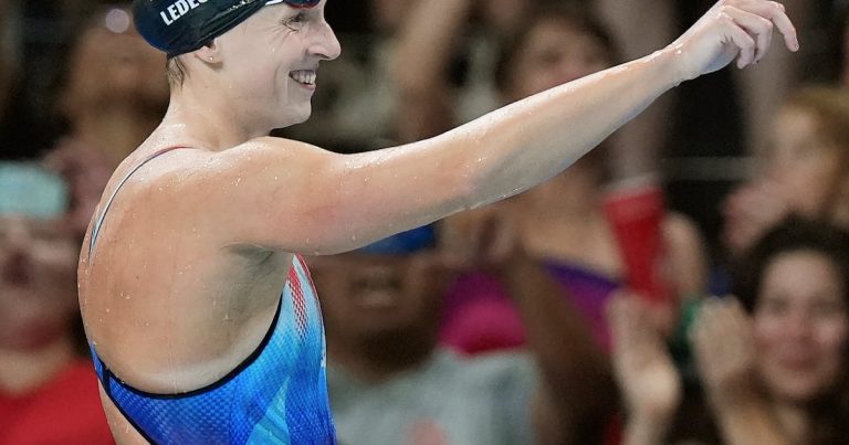 Historia en el agua: Ledecky gana los 800 metros libres por 4ta vez en Juegos Olímpicos