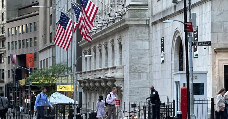 ¿Hay riesgo de recesión? Caída de la bolsa de Japón deja a la economía de Estados Unidos en mal pie