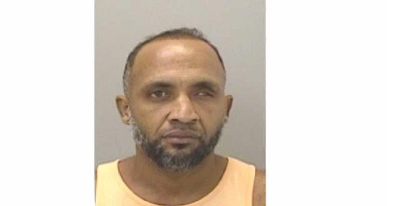 Fianza $300 mil contra hombre que agredió a su pareja y la amenazó con un cuchillo