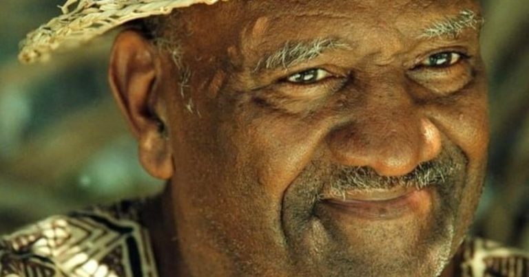 Piden mayor seguridad para estatua de Tite Curet y educar sobre la historia del país