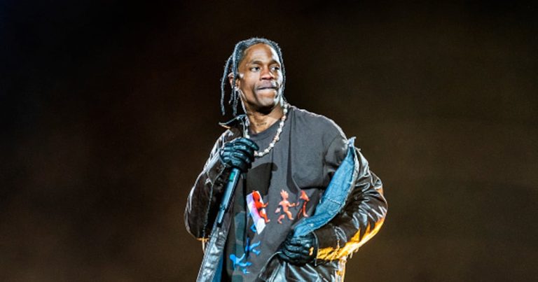 Travis Scott queda en libertad tras arresto en hotel de París