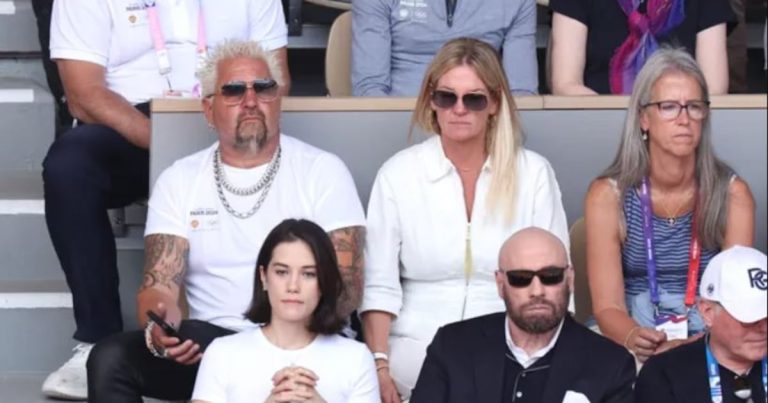 John Travolta y su hija Ella Bleu fueron vistos en una inusual salida a los Juegos Olímpicos de París