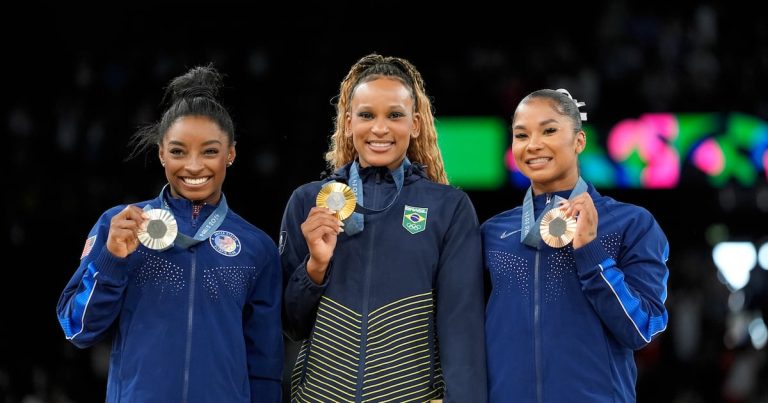 China recupera el liderato del medallero de París 2024