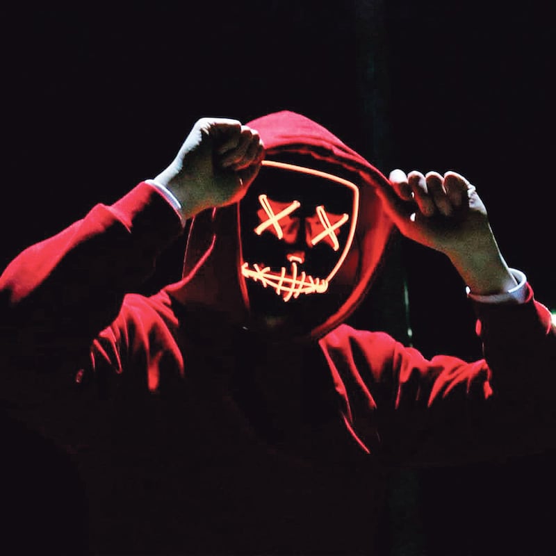 Poptrend Máscara de Halloween con luz LED