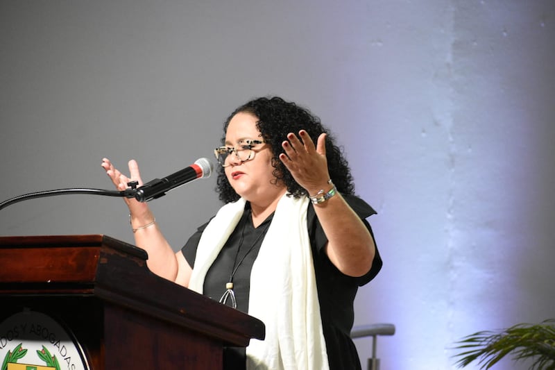 Yanira Reyes Gil, primera vicepresidenta del Colegio de Abogados y Abogadas, considera innecesaria la creación de la Oficina de Base de Fe dentro del Departamento de Educación.

Foto suministrada