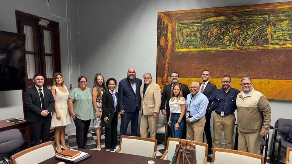 Equipo de base de fe del Departamento de Educación.

Foto suministrada