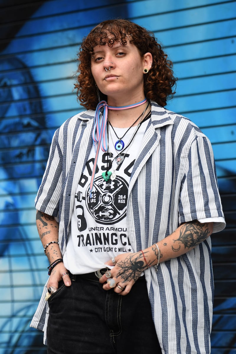 La historia de Skyler Miguel Santiago Laboy refleja la realidad de muchas personas LGBT+ que se enfrentan a un sistema que pocas veces les comprende o le brinda el apoyo que necesitan. 

Foto por Ana María Abruña Reyes | Todas | todaspr.com