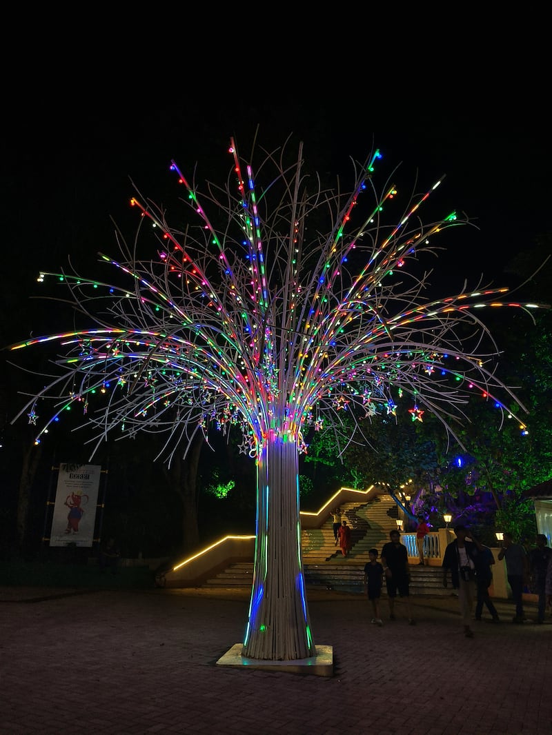 Árbol de fibra óptica