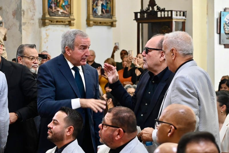 Figuras de la música presentes en la misa en honor a Rafael Ithier.
