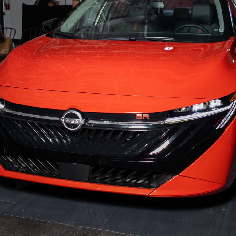 El Sentra regresa, reinventado para una nueva generación