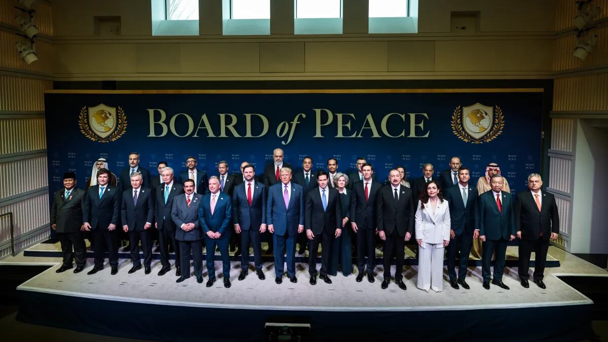 La iniciativa del presidente estadounidense ha recibido elogios de sus aliados, pero también críticas de países preocupados de que socave a la Organización de las Naciones Unidas (ONU). Foto: Casa Blanca.