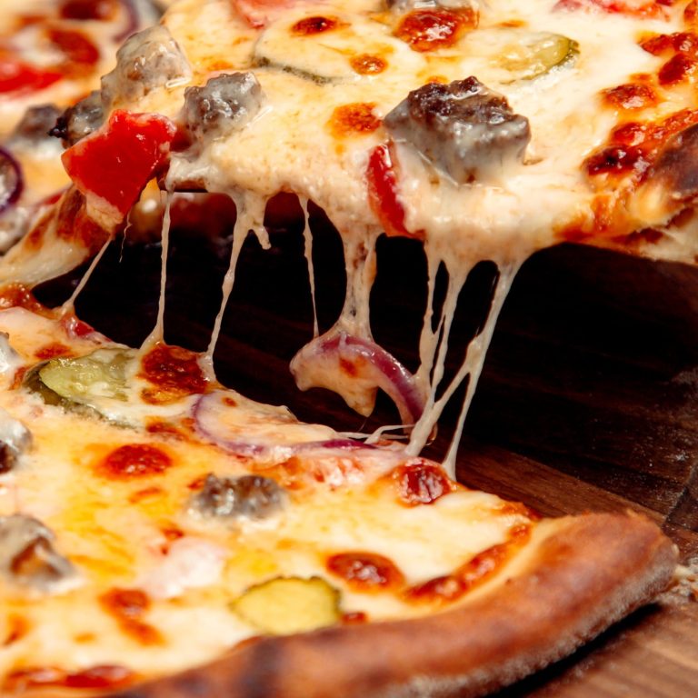El origen de la pizza, la comida más popular del mundo