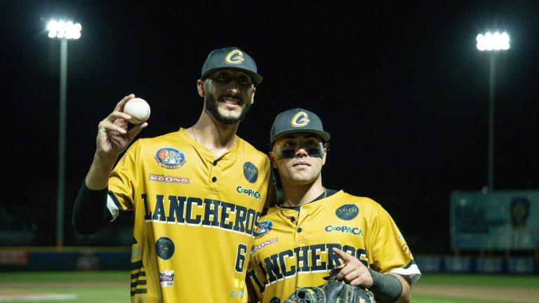 Responde Cataño con ‘no hit-no run’ de José Vélez