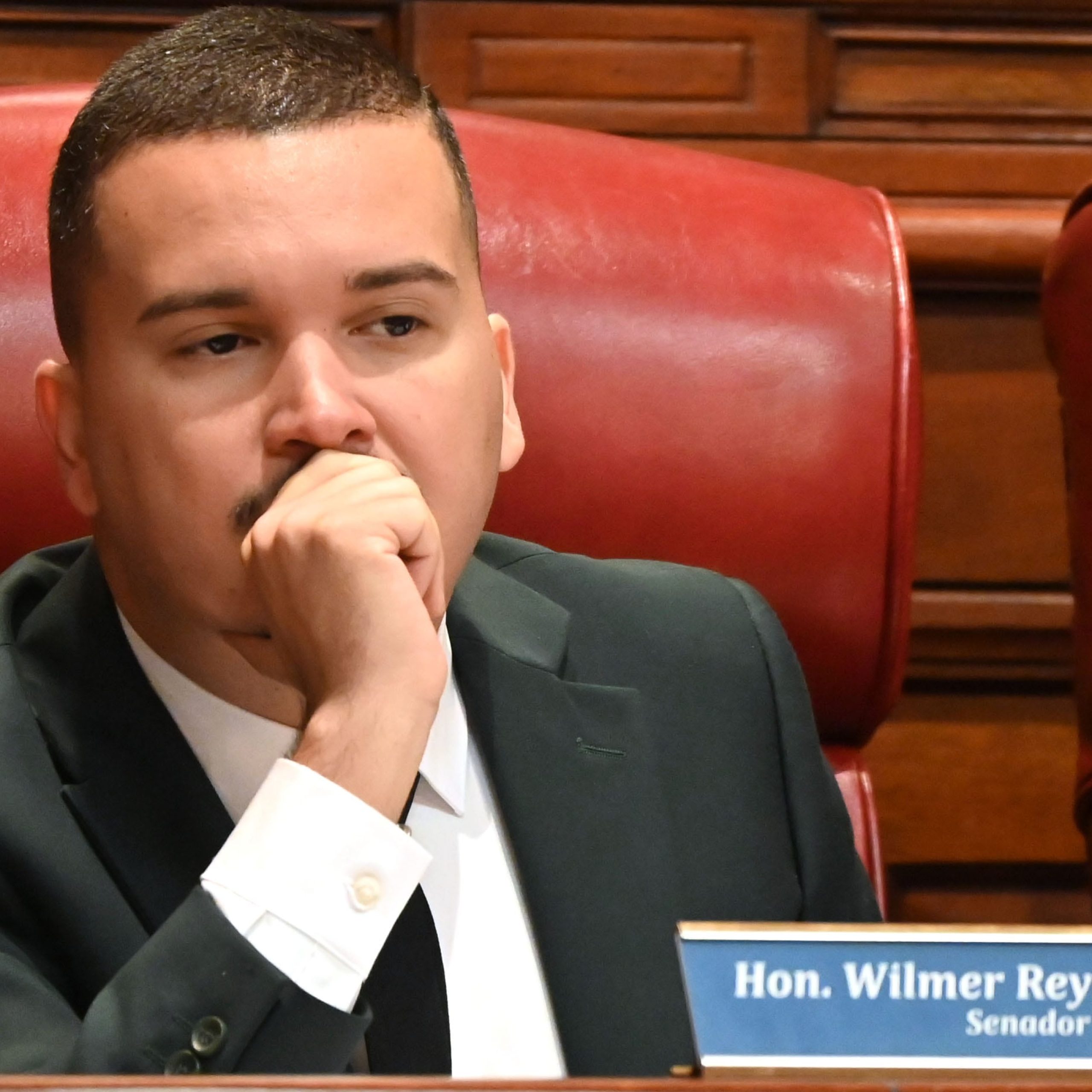 Senador propone investigación legislativa sobre el arbitrio al petróleo conocido como “crudita”