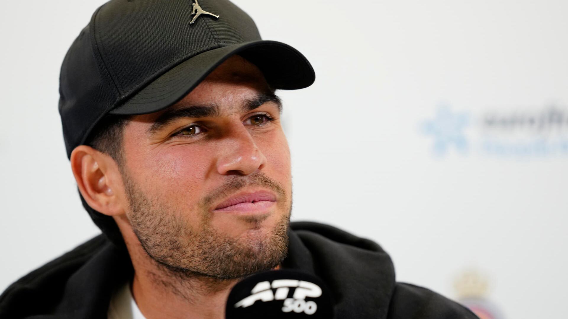 Alcaraz ve la lucha por el número uno como motivación extra en Barcelona