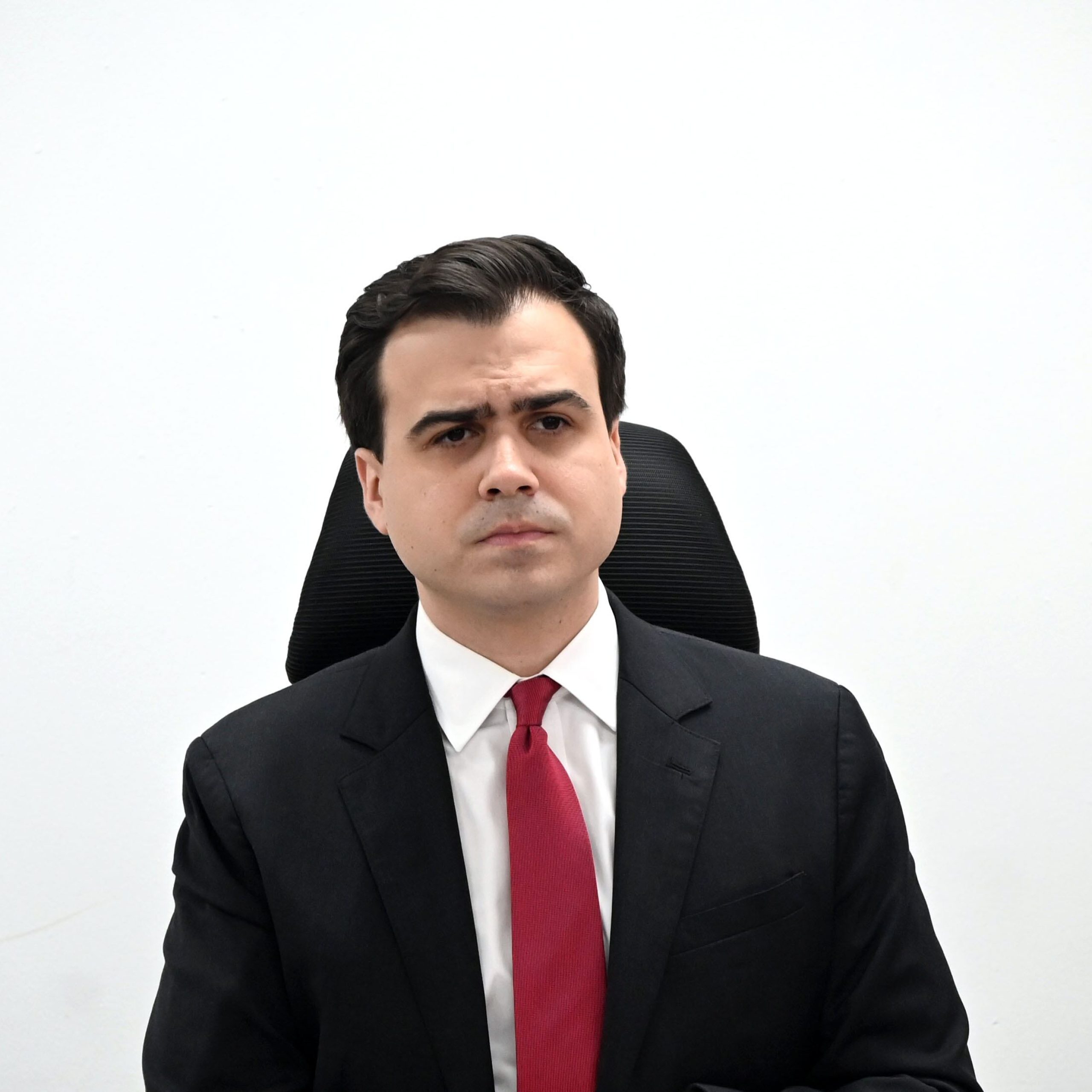 Comisionado residente califica de “peligrosas” expresiones de Trump sobre Irán