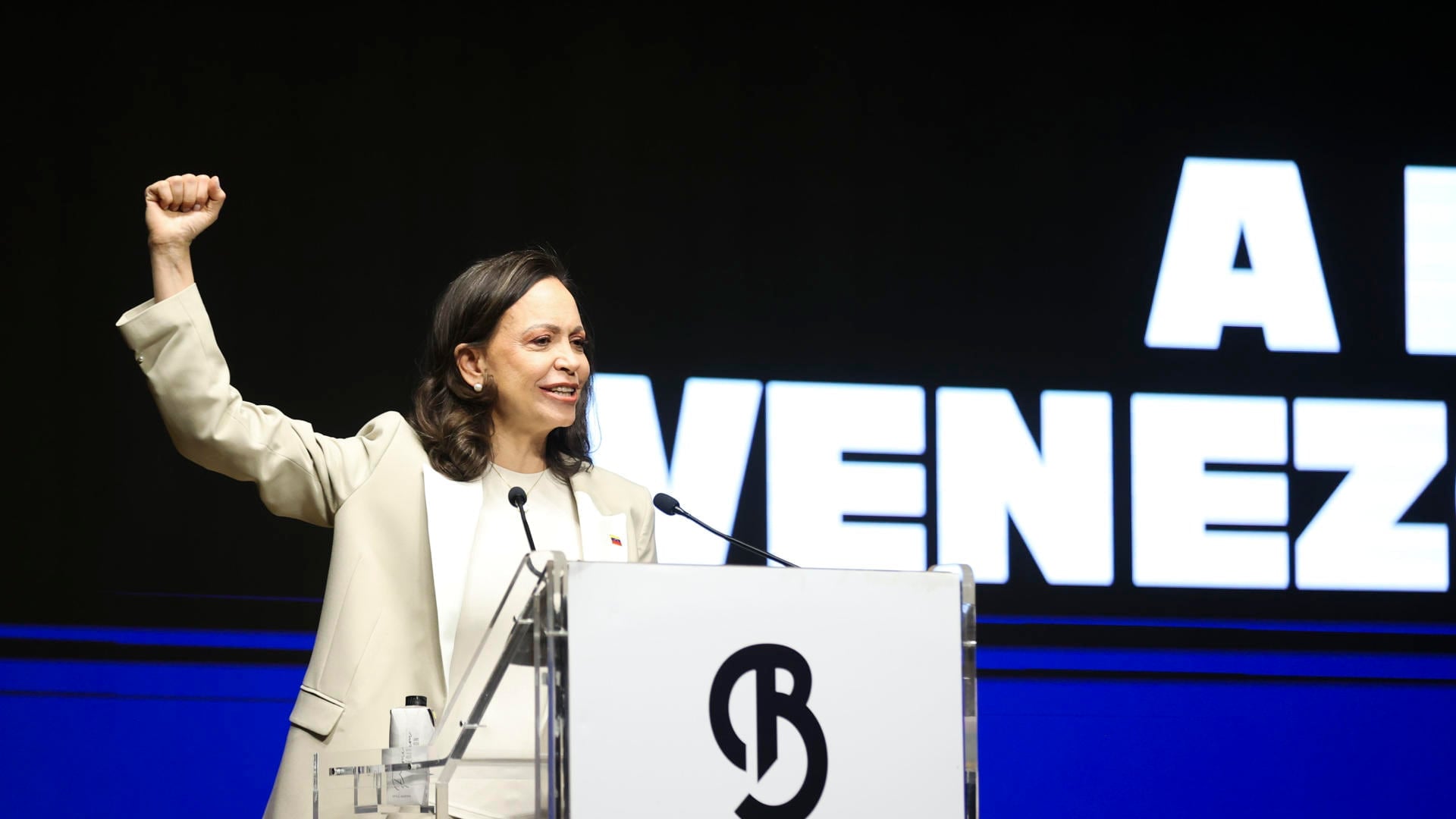 Corina Machado lamenta que España no haya asumido el liderazgo en la causa venezolana