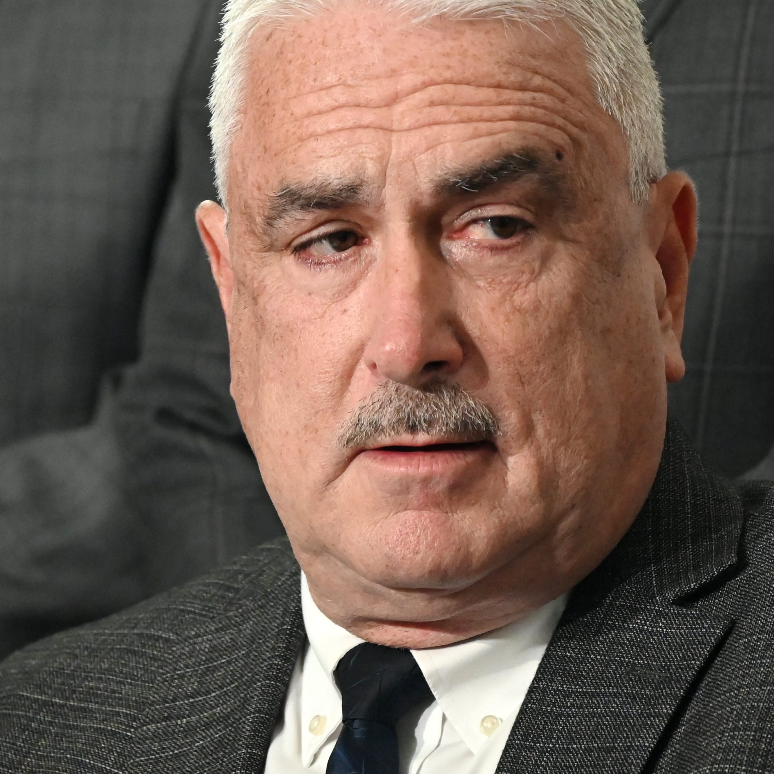 Entre careo y preguntas incómodas: Rivera Schatz admite lleva dos meses sin hablar con Jenniffer González